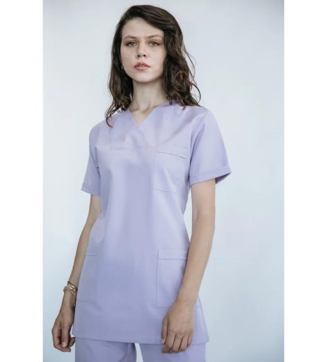 Hemşire Forması – Kadın, Lila Scrub Tunik, V-Yaka, Cepli (Ön) – HUF-019